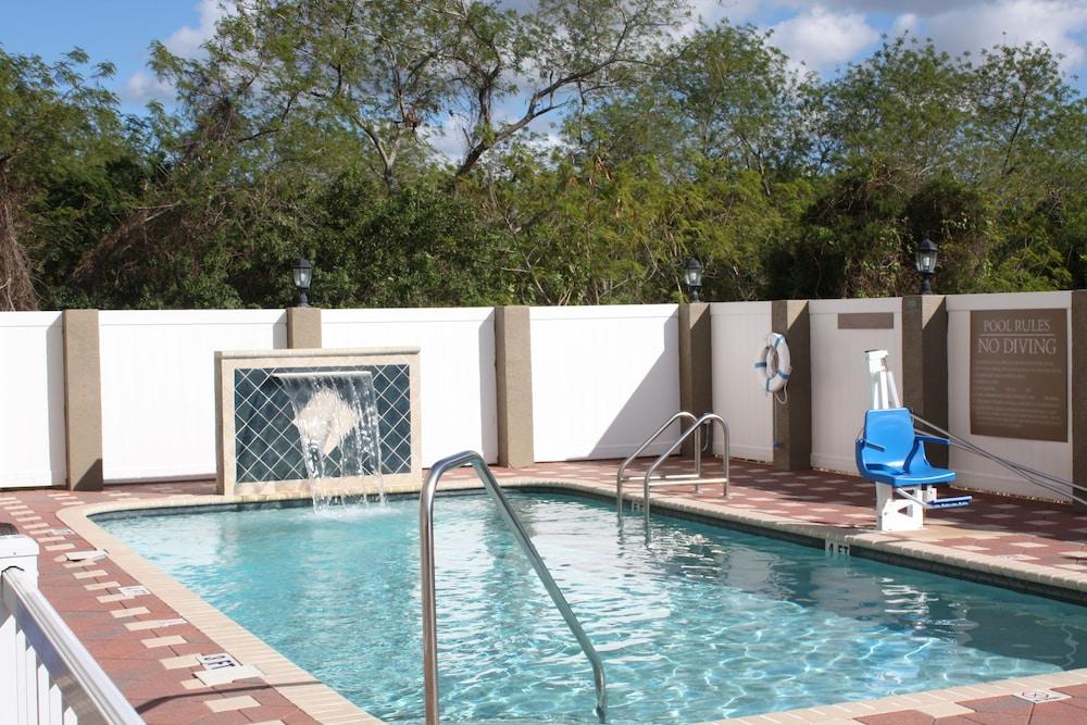 Country Inn & Suites By Radisson, Tampa Airport North, Fl West Chase Extérieur photo