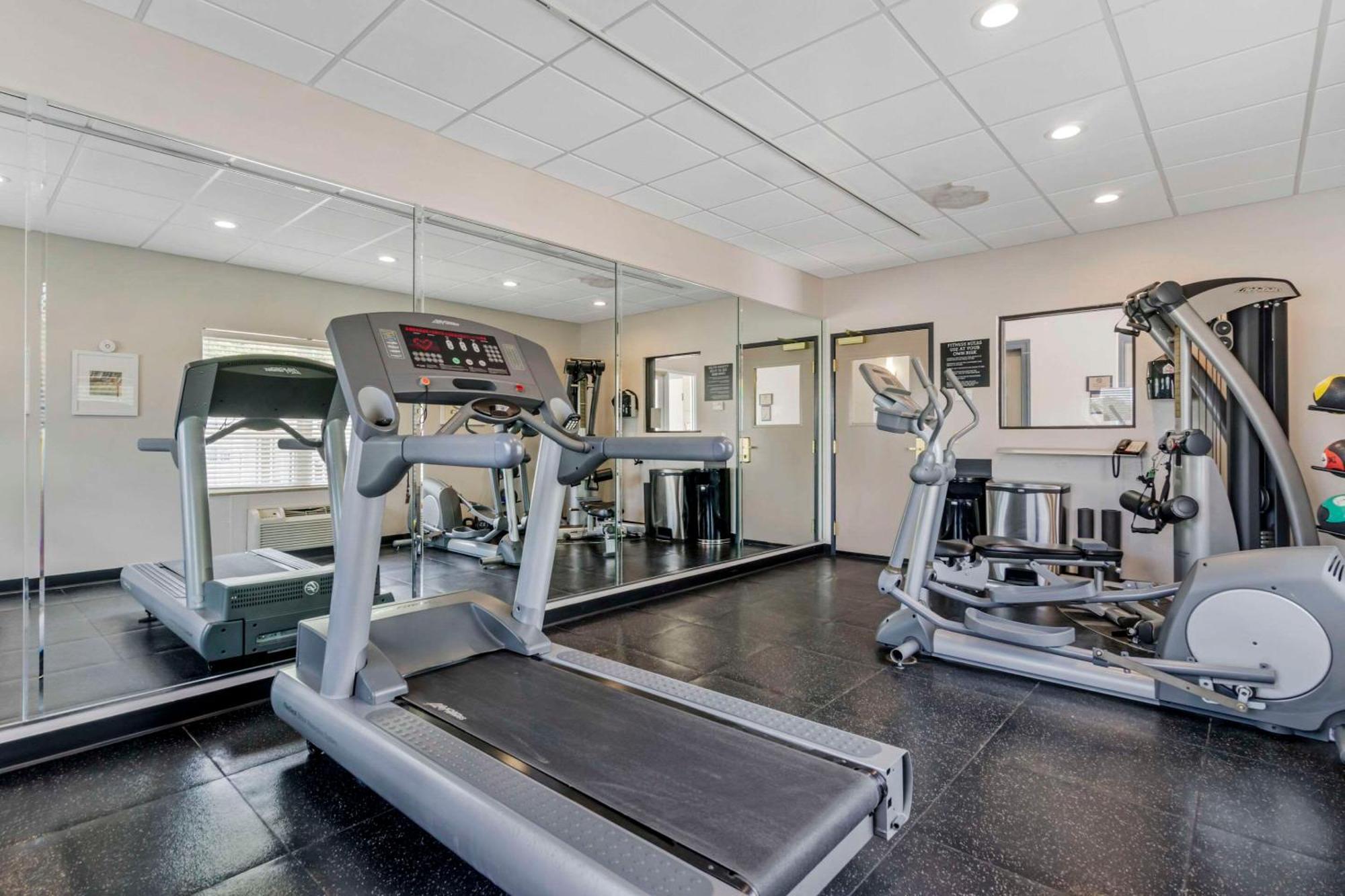 Country Inn & Suites By Radisson, Tampa Airport North, Fl West Chase Extérieur photo