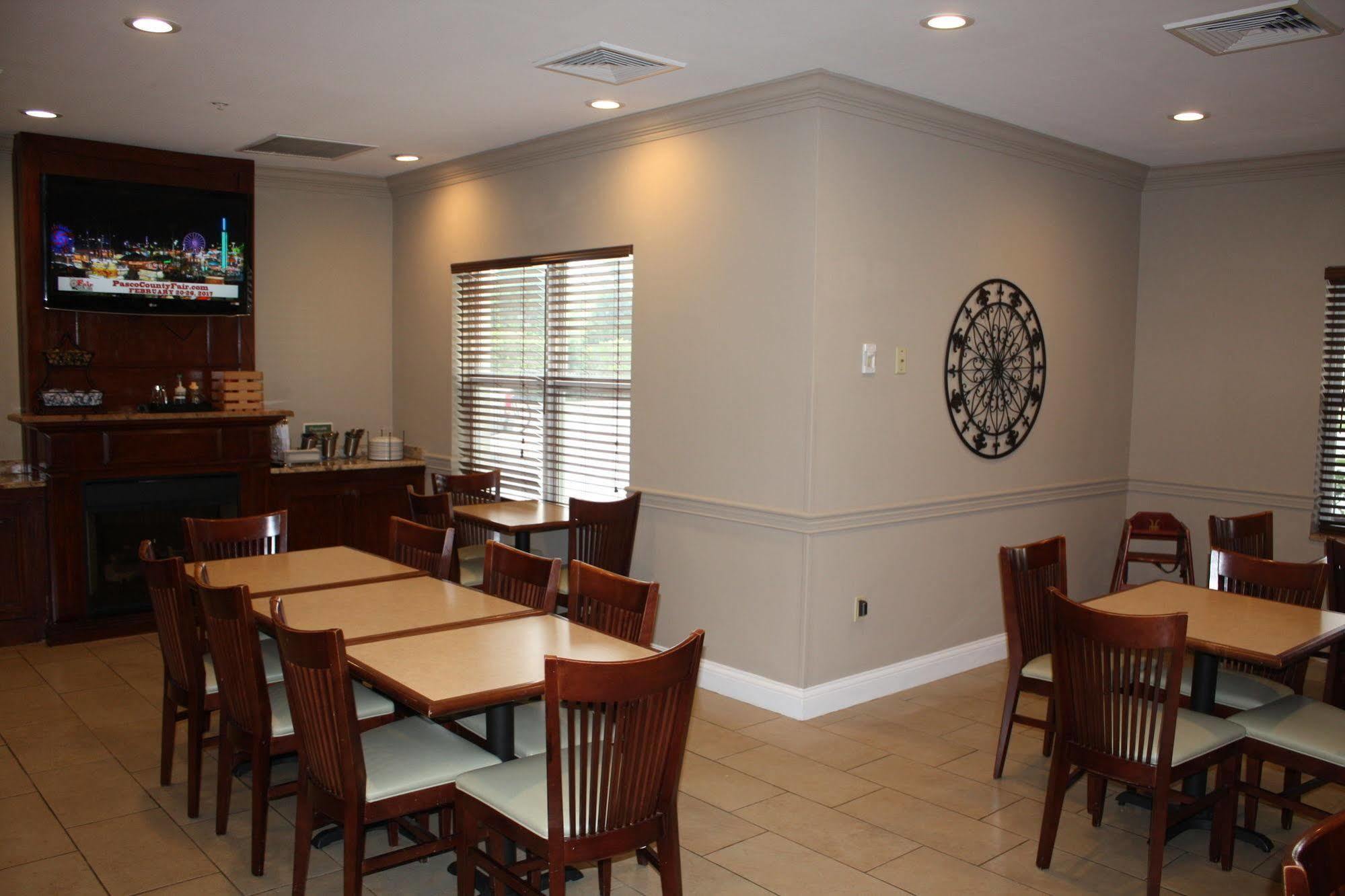 Country Inn & Suites By Radisson, Tampa Airport North, Fl West Chase Extérieur photo